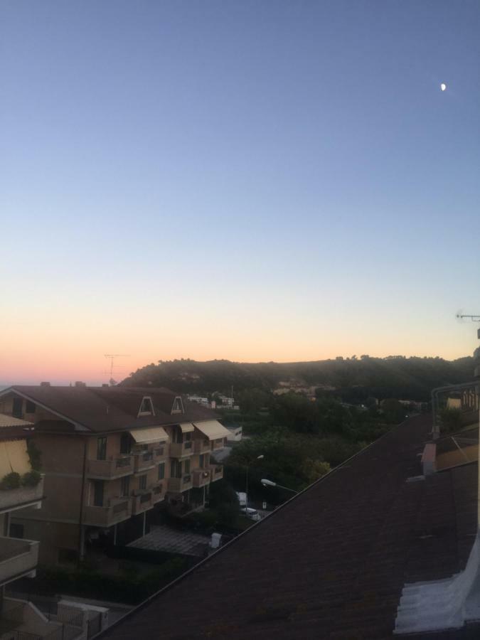 Apartament Mansarda Mare Altidona Zewnętrze zdjęcie