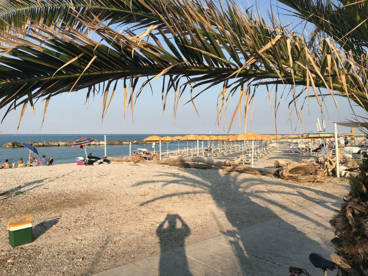 Apartament Mansarda Mare Altidona Zewnętrze zdjęcie
